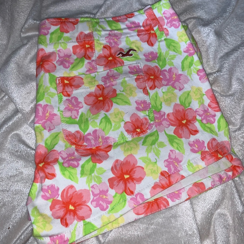 Hollister shorts